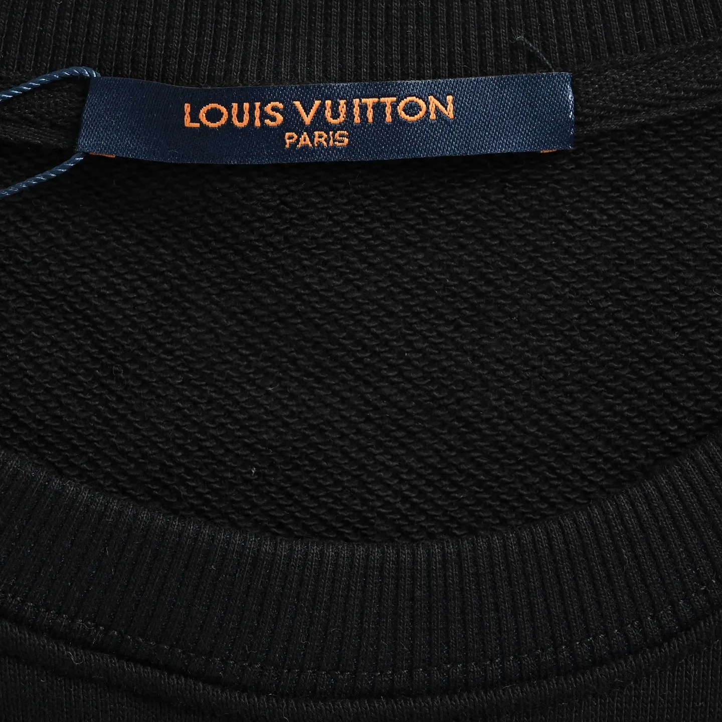 Louis Vuitton/ logo